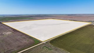 11-07-25Chisum-C8dT4k
